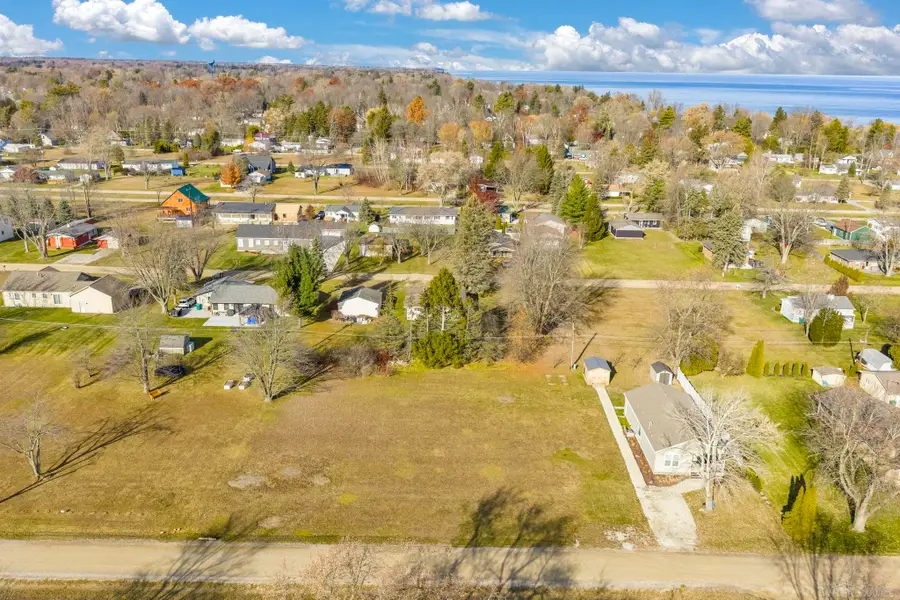 000 Sunset BLVD, Lexington, MI 48450 - #3