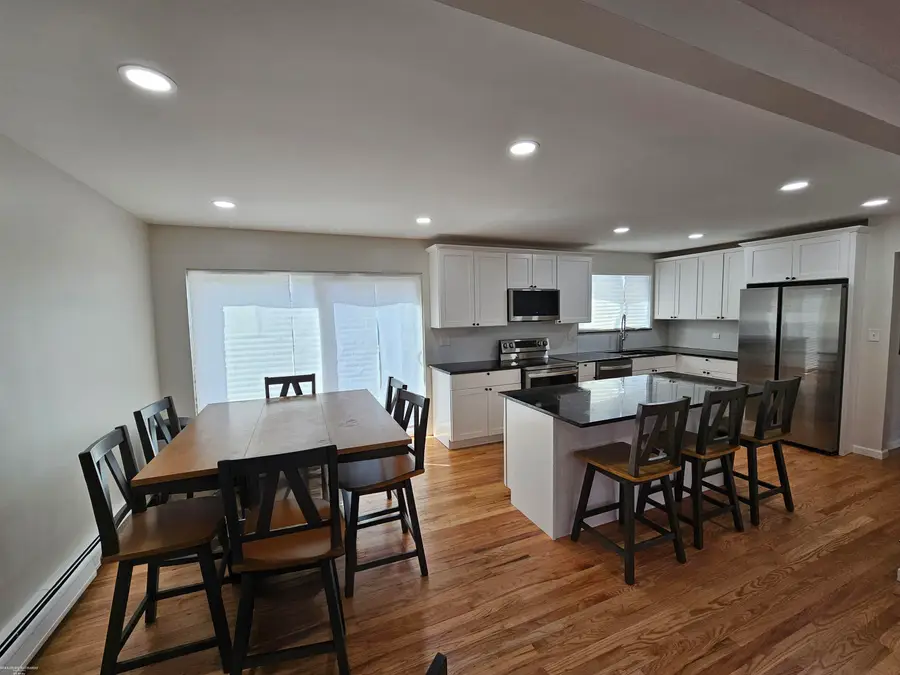 19245 Eldridge LN, Southfield, MI 48076 - #2