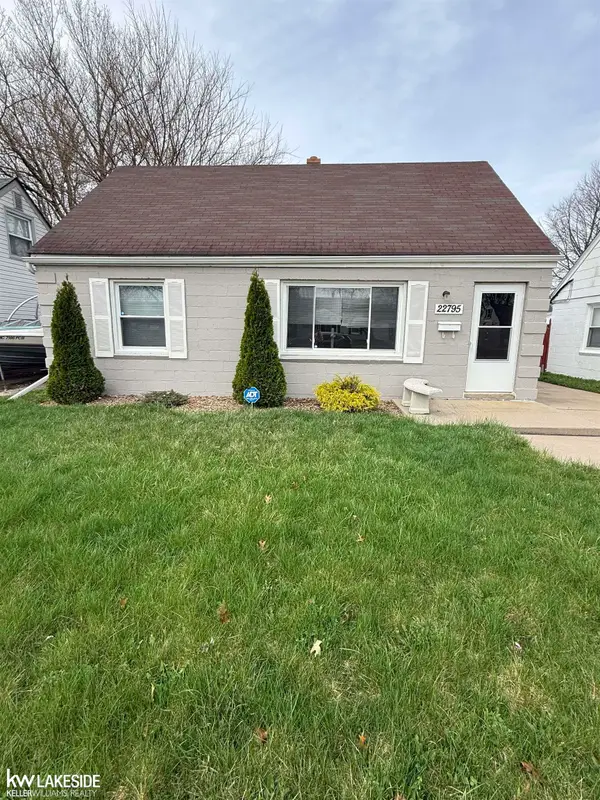 22795 Almond AVE, Eastpointe, MI 48021