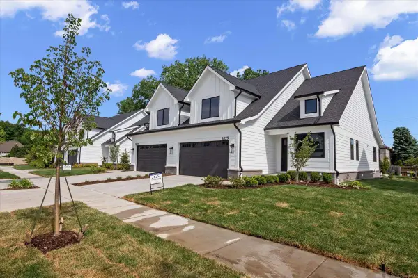 5829 Heights DR, SterlingHeights, MI 48314