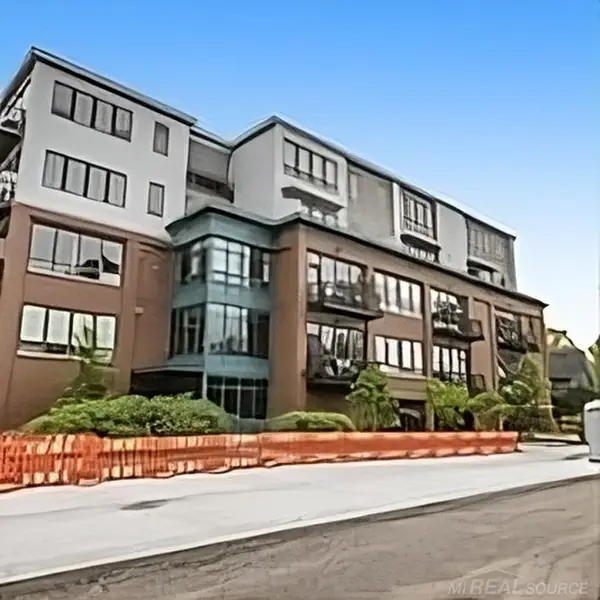 410 N 1st ST, AnnArbor, MI 48103