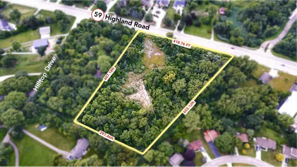 9915 Highland RD, WhiteLake, MI 48383
