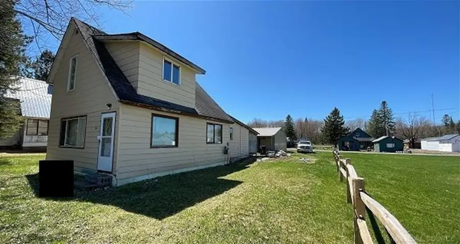 518 Center ST, Marenisco, MI 49947 - #2