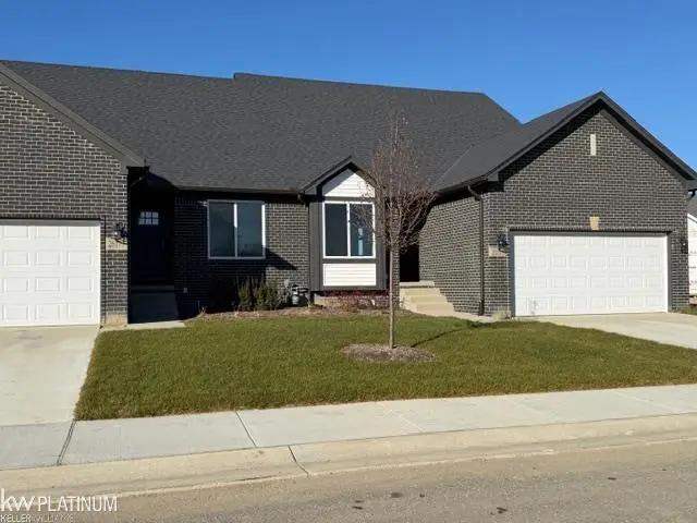 26177 Juliagrove LN, Chesterfield, MI 48051 - #2