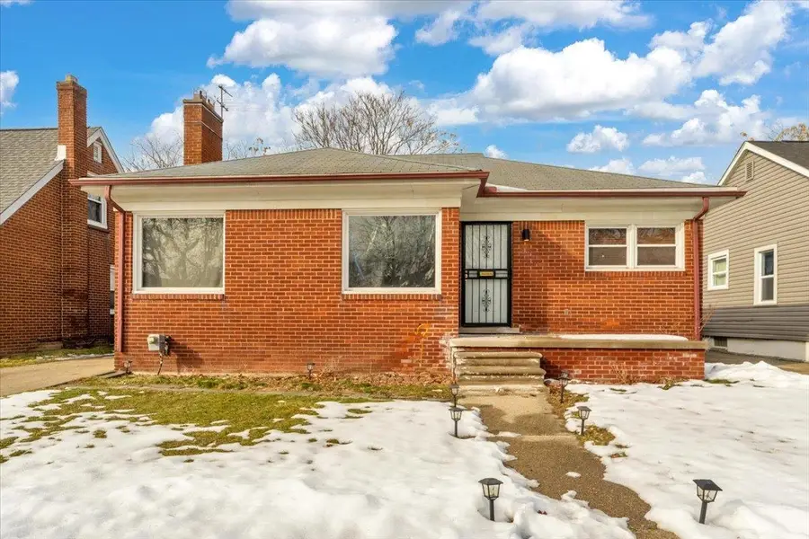 21023 Caledonia AVE, Hazel Park, MI 48030 - #2