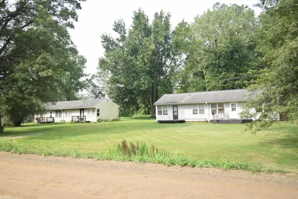 20150 Sherwood RD, Belleville, MI 48111
