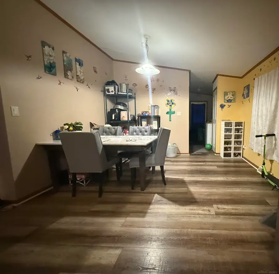 15359 Cartier DR, Clinton Township, MI 48038 - #2