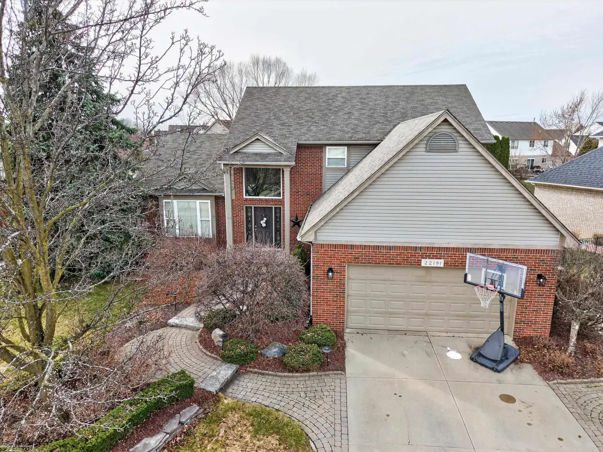 22191 International LN, Macomb, MI 48044 - #1