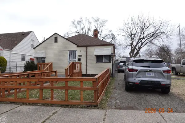 19200 Blackmoor ST, Detroit, MI 48234