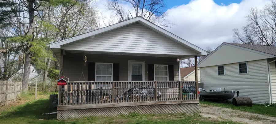 1621 Maple ST, Niles, MI 49120 - #2