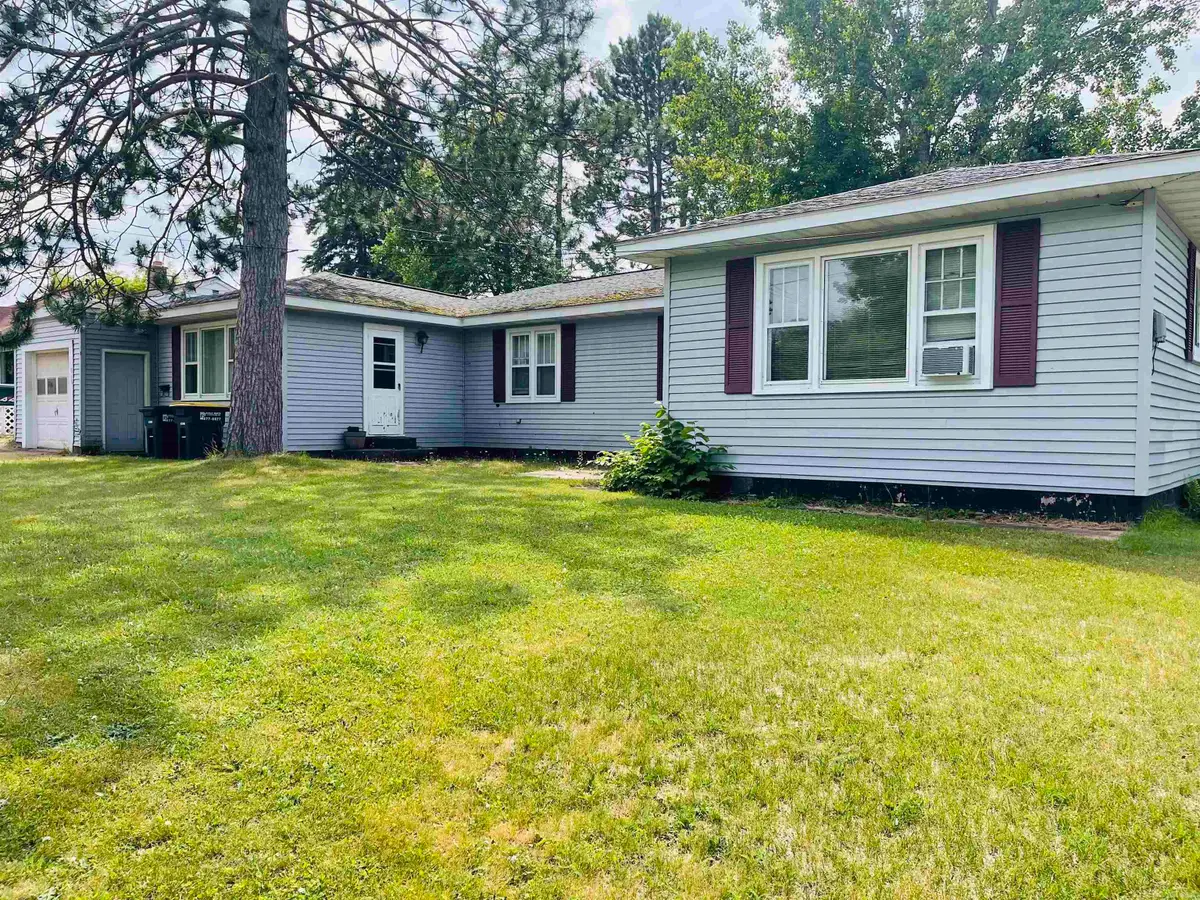 919 Nightingale ST, Ironwood, MI 49938 - #1