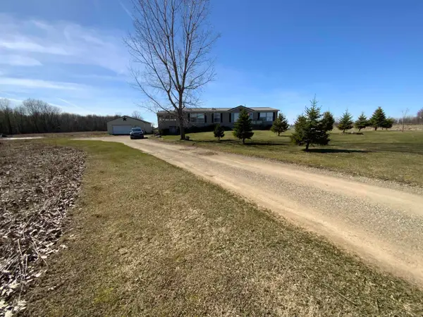 3188 Juhl RD, Marlette, MI 48453