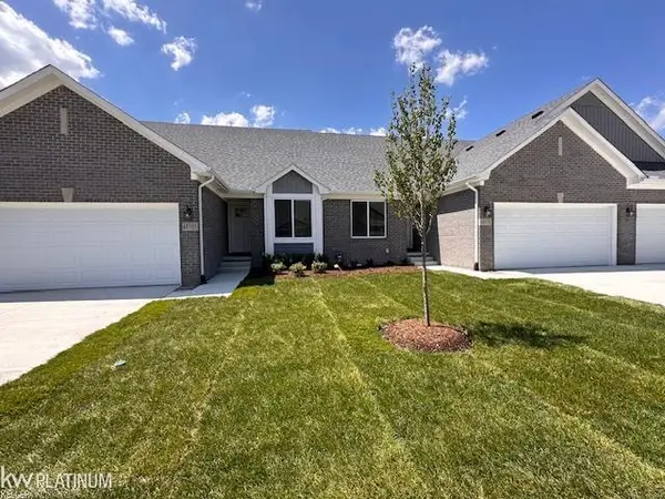 48389 Applegrove LN, NewBaltimore, MI 48051