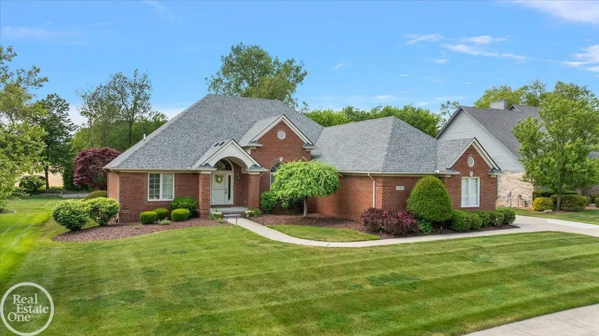 63815 Inverness DR, Washington, MI 48095 - #1