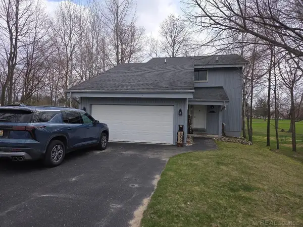5700 Royal Court CT, Butman, MI 48624