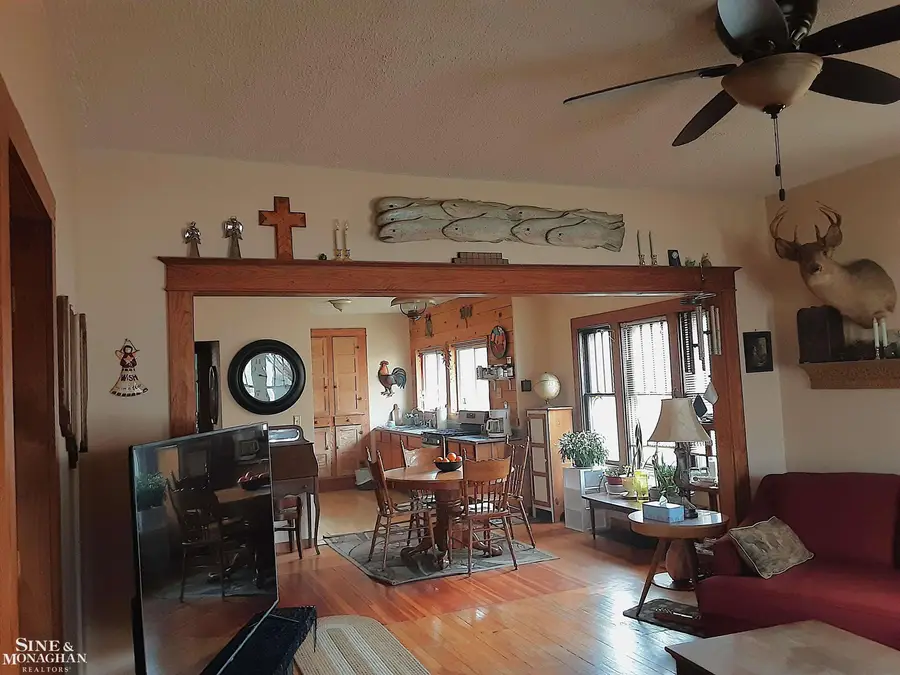 1211 Minnie ST, Port Huron, MI 48060 - #3