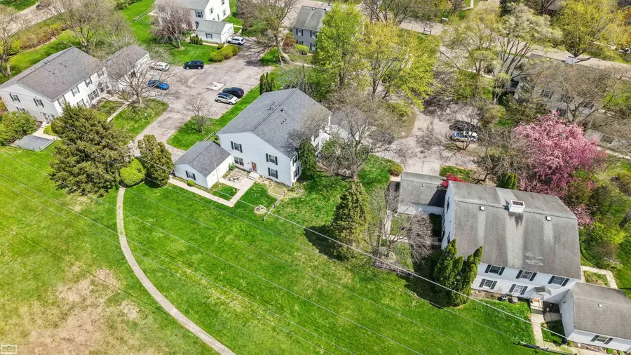 38723 Lighthouse PT, Clinton Township, MI 48038 - #3