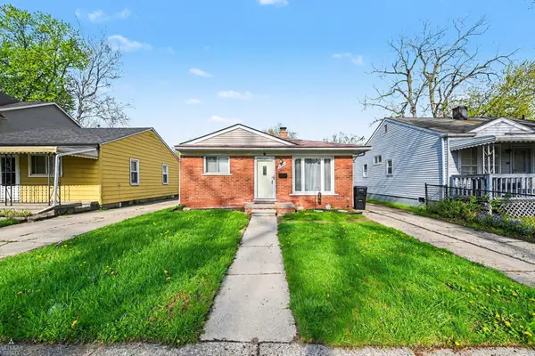 27081 Barrington St ST, MadisonHeights, MI 48071