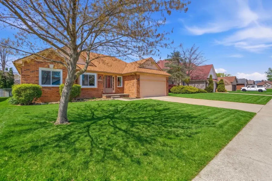 53291 Pimpernil LN, Chesterfield, MI 48051 - #2
