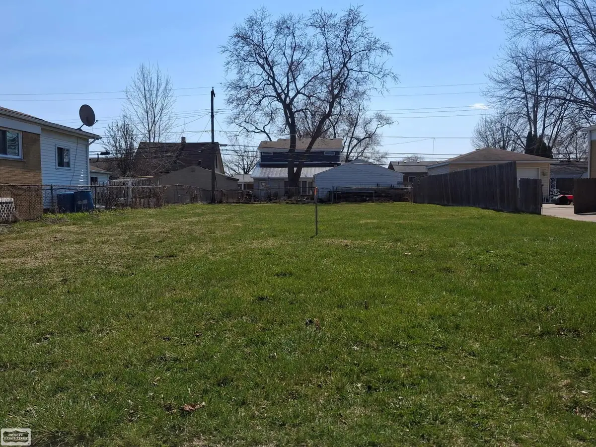 22810 Garfield  ST, Saint Clair Shores, MI 48082 - #1