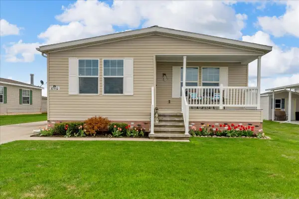 37112 Grindstone TRL, Lenox, MI 48048