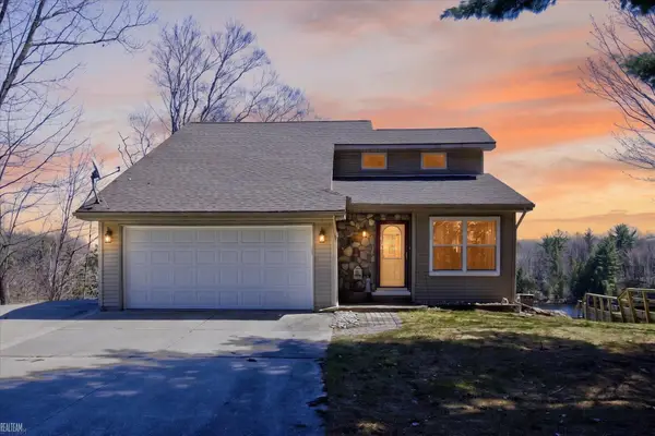 6258 SW Ginafred Shores DR, FifeLake, MI 49633