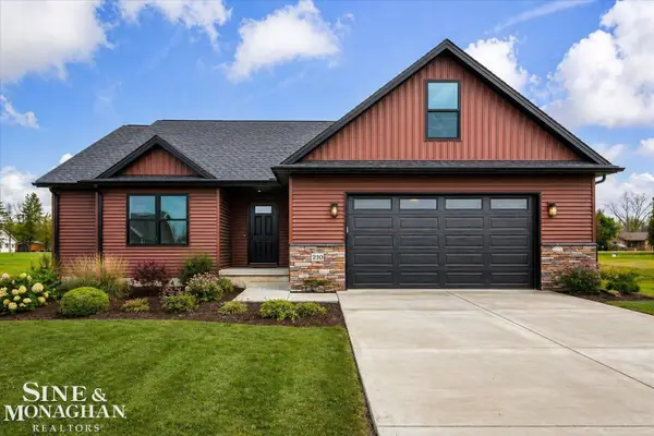 210 Oregon AVE, Marysville, MI 48040