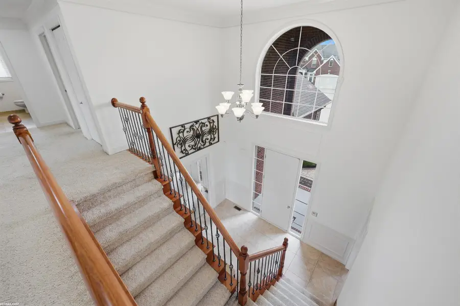 16465 Bishopsgate DR, Macomb, MI 48044 - #3