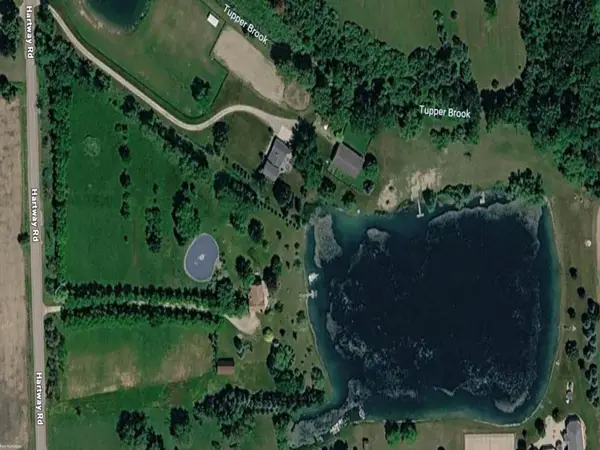 67320 Hartway RD, Ray, MI 48096
