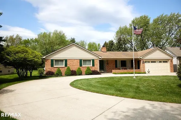 2557 Chicago Rd NONE, Warren, MI 48092