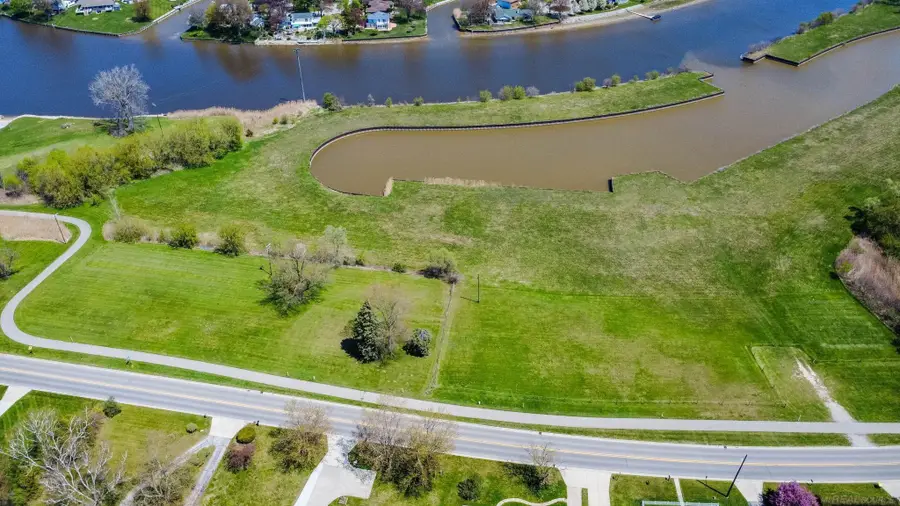 V/L Lot 2 Water ST, Port Huron, MI 48060 - #2