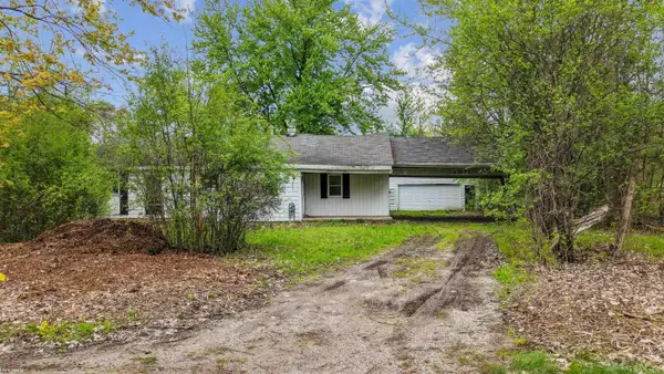 2071 Beyer LN, SterlingHeights, MI 48314
