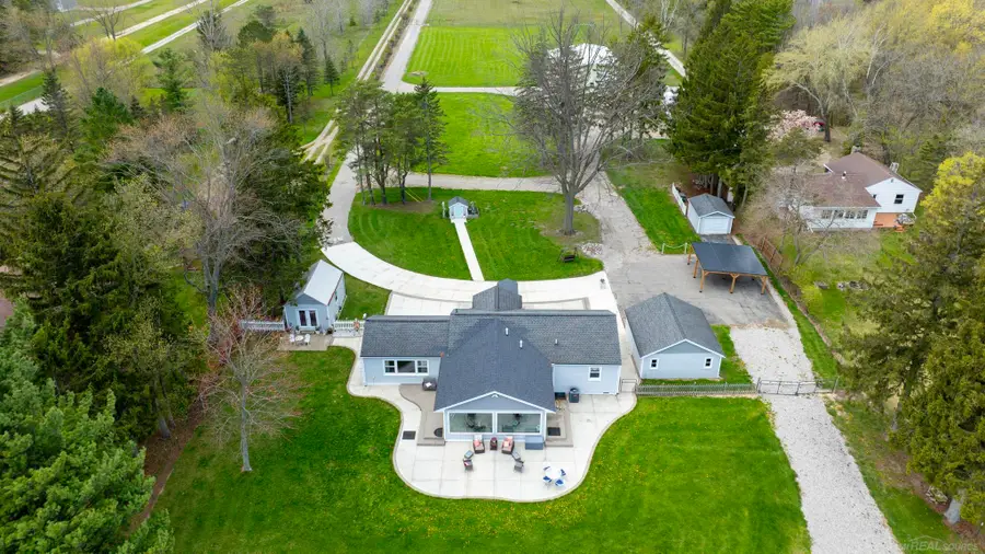 6655 Lakeshore RD, Lexington, MI 48450 - #3