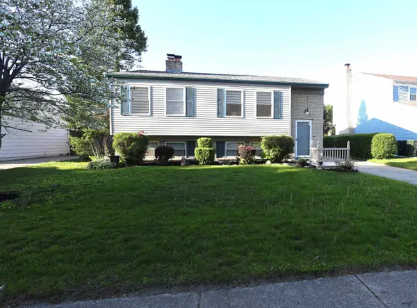 13187 Churchill STS, SterlingHeights, MI 48313