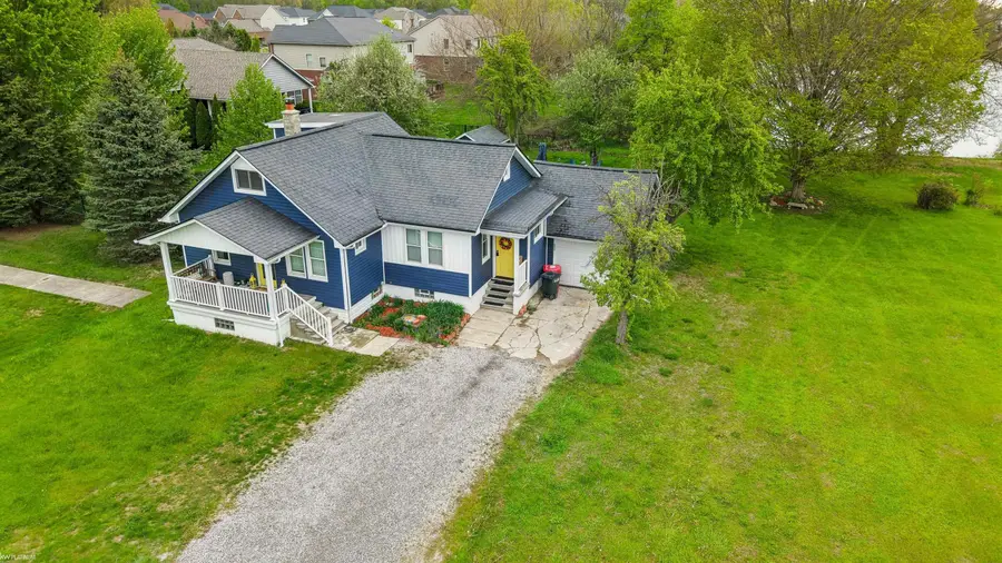 53990 Chesterfield RD, Chesterfield, MI 48051 - #3