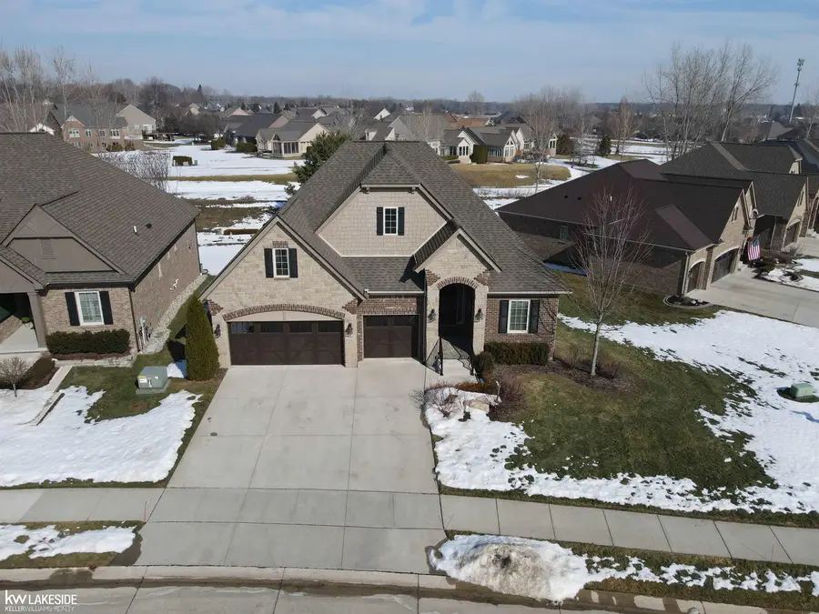 7001 Venturi DR, Washington, MI 48094 - #2