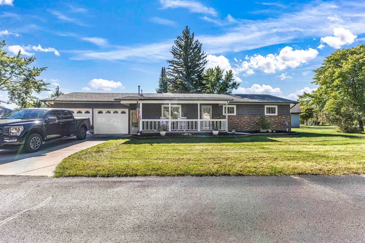 707 Tawas LN, Prudenville, MI 48651 - #1