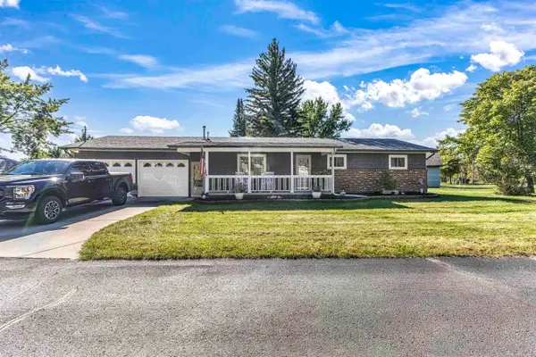 707 Tawas LN, Prudenville, MI 48651