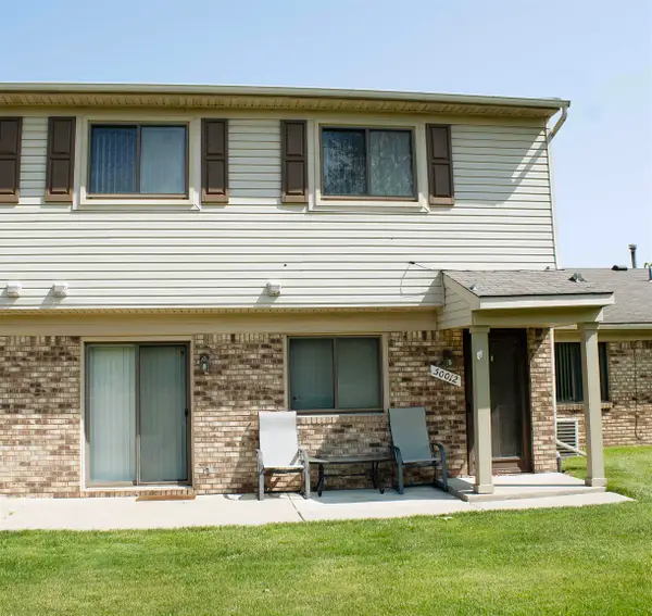 50012 S Angelo CT, NewBaltimore, MI 48047