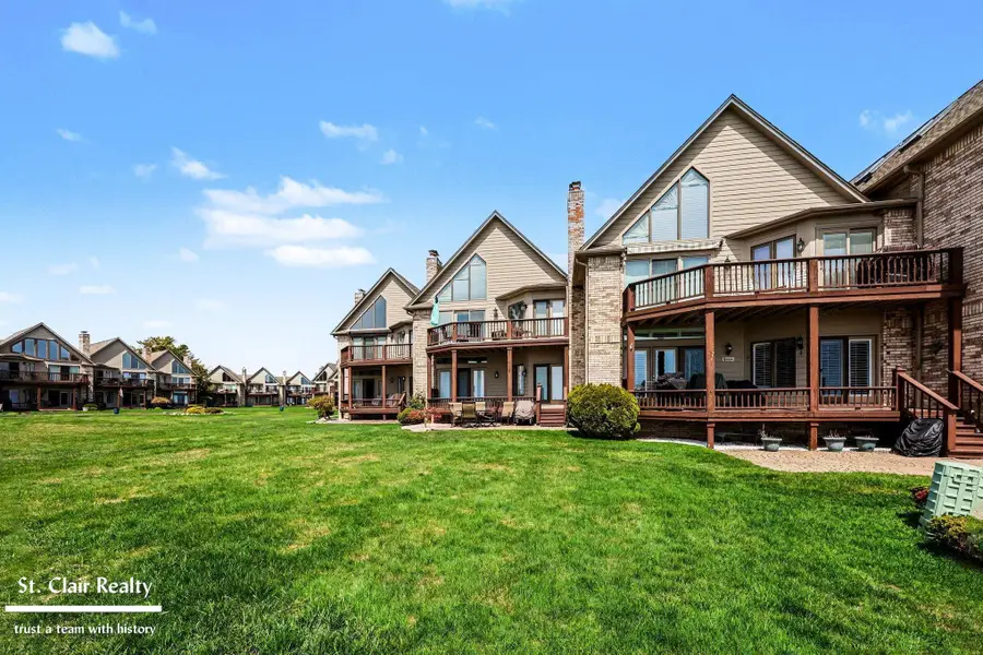 50703 Harbour View DR, New Baltimore, MI 48047 - #3