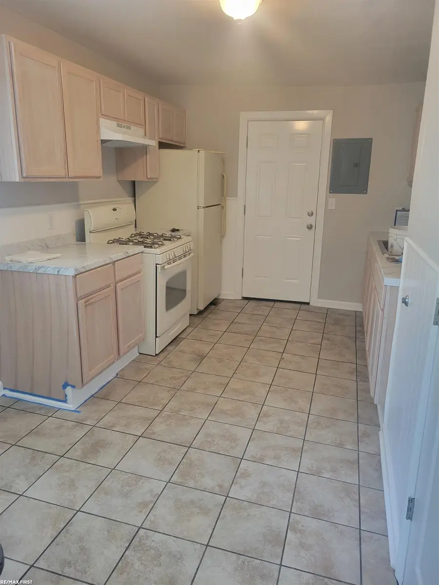 21441 Atlantic Av AVE, Warren, MI 48091 - #3