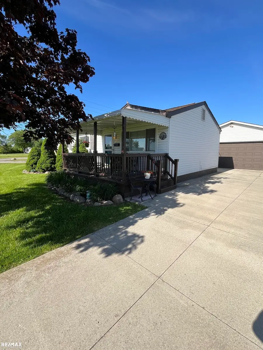 31543 Devos CT, New Haven, MI 48048 - #3