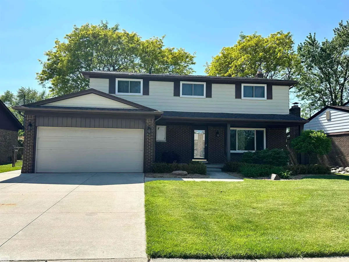 36171 Pompano DR, Sterling Heights, MI 48310 - #1