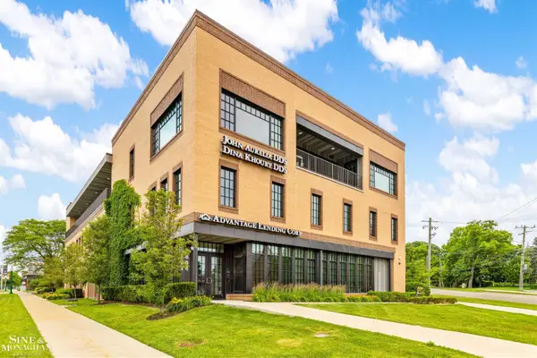 804 N Main ST, Rochester, MI 48307