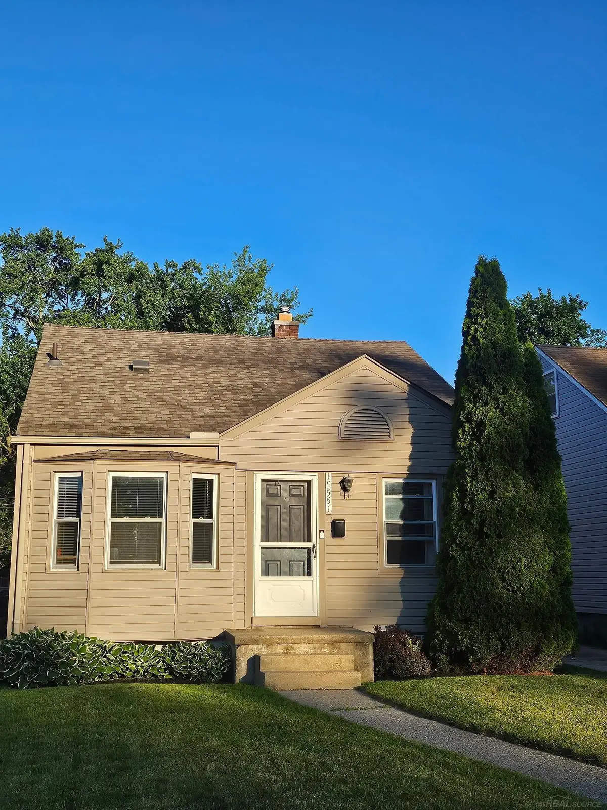 15551 Wakenden ST, Redford, MI 48239 - #1
