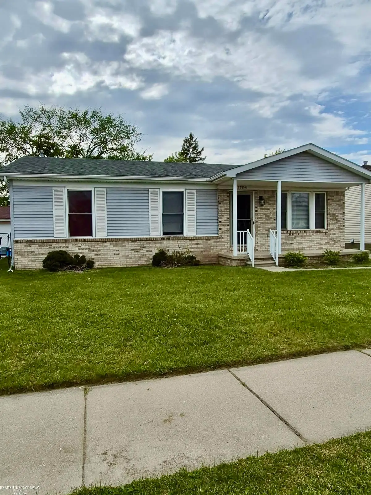 25841 Lehner CT, Roseville, MI 48066 - #1