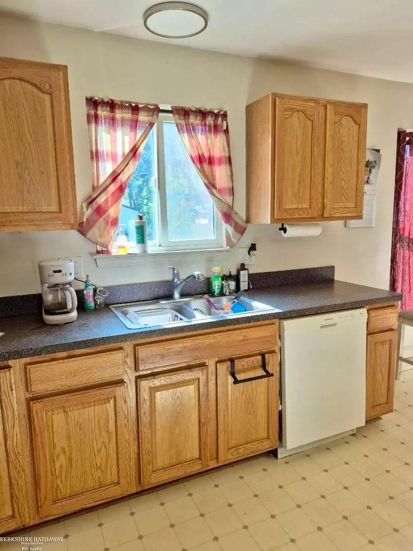 25841 Lehner CT, Roseville, MI 48066 - #2