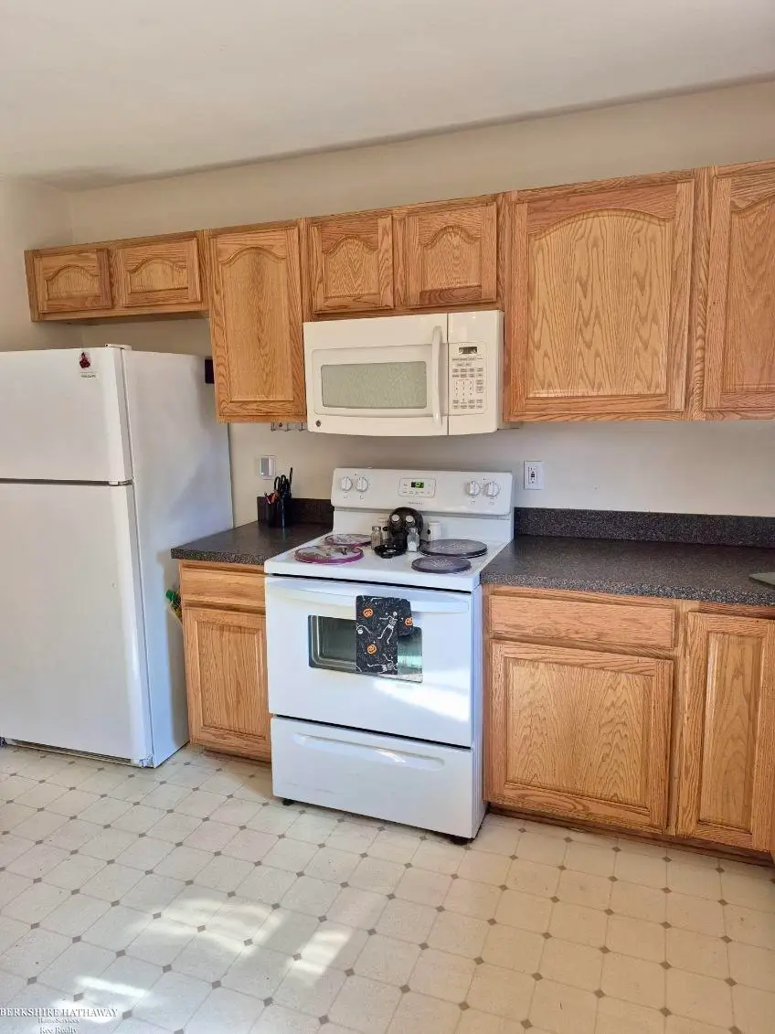 25841 Lehner CT, Roseville, MI 48066 - #3