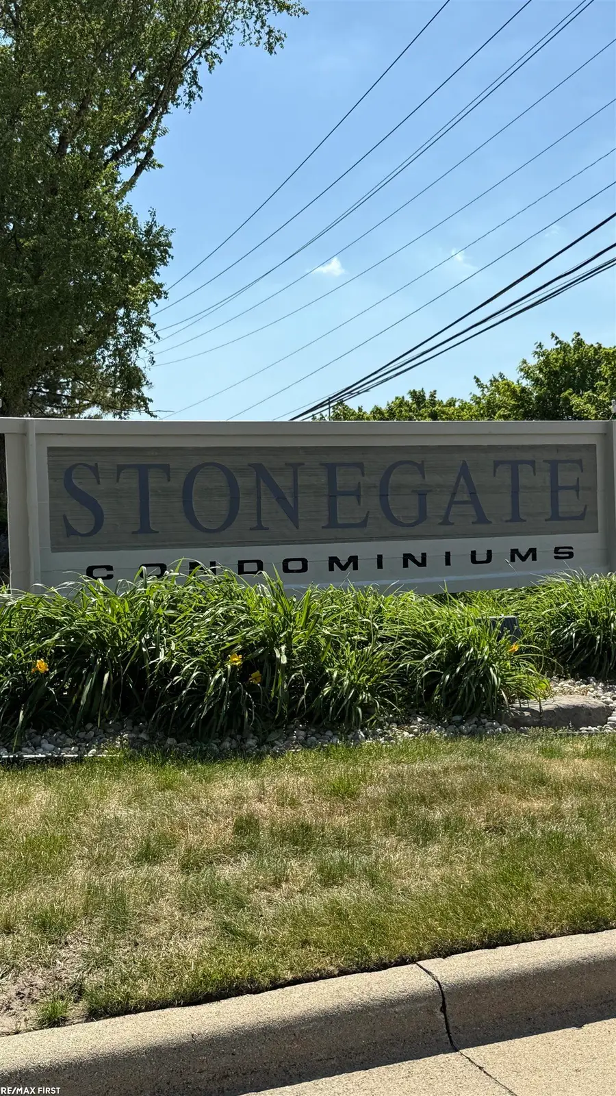 37515 Stonegate CIR, Clinton Township, MI 48036 - #3