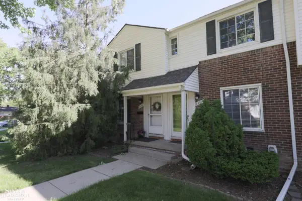 23107 Arthur CT, StClairShores, MI 48080